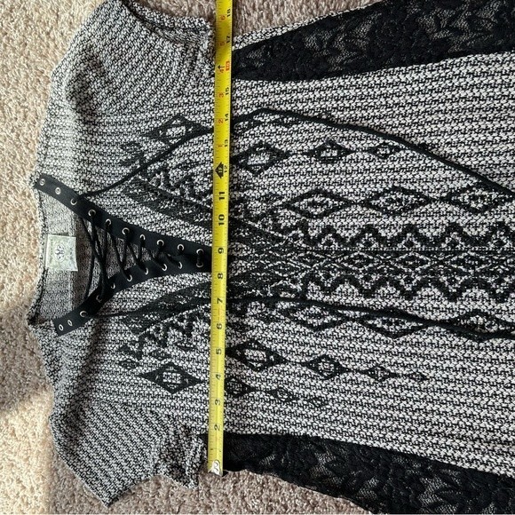 SOLD ✨ Vocal Longline Lace Up Rhinestone Short Sleeve - Picture 8 of 11